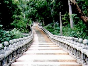 Phnom Santuk (Santuk Mountain) - Kampong Thom