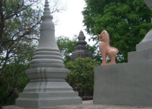 Wat Phnom, Stung Treng - Stung Treng